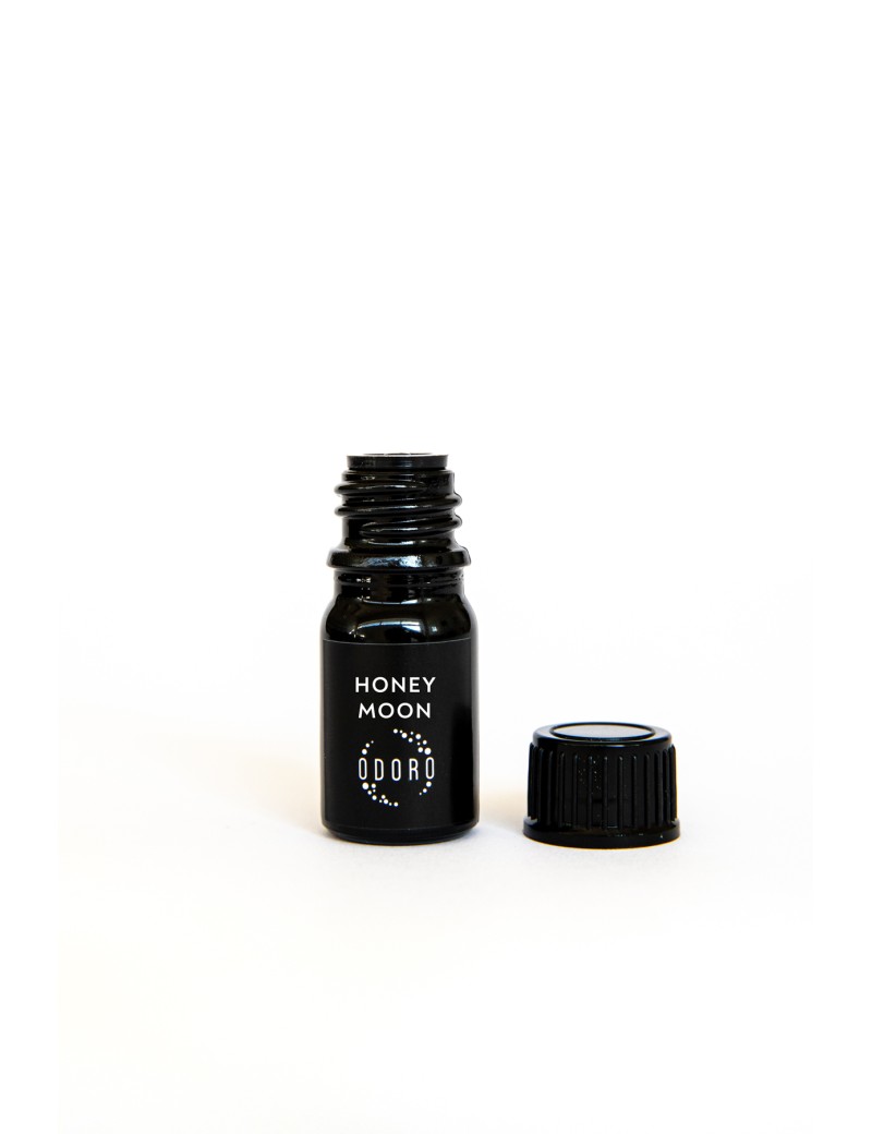 02-honeymoon-fragrance-sample-mood.jpg — miniatură