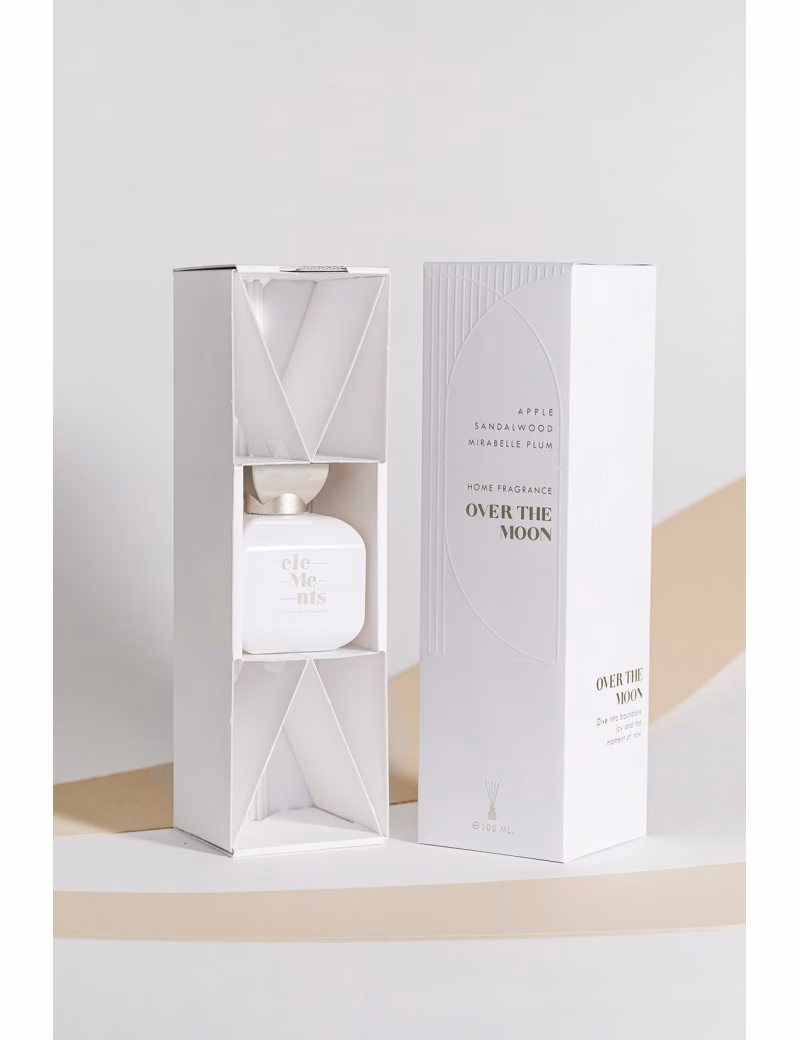 02-over-the-moon-home-fragrance-100-ml-elements.jpg — miniatură