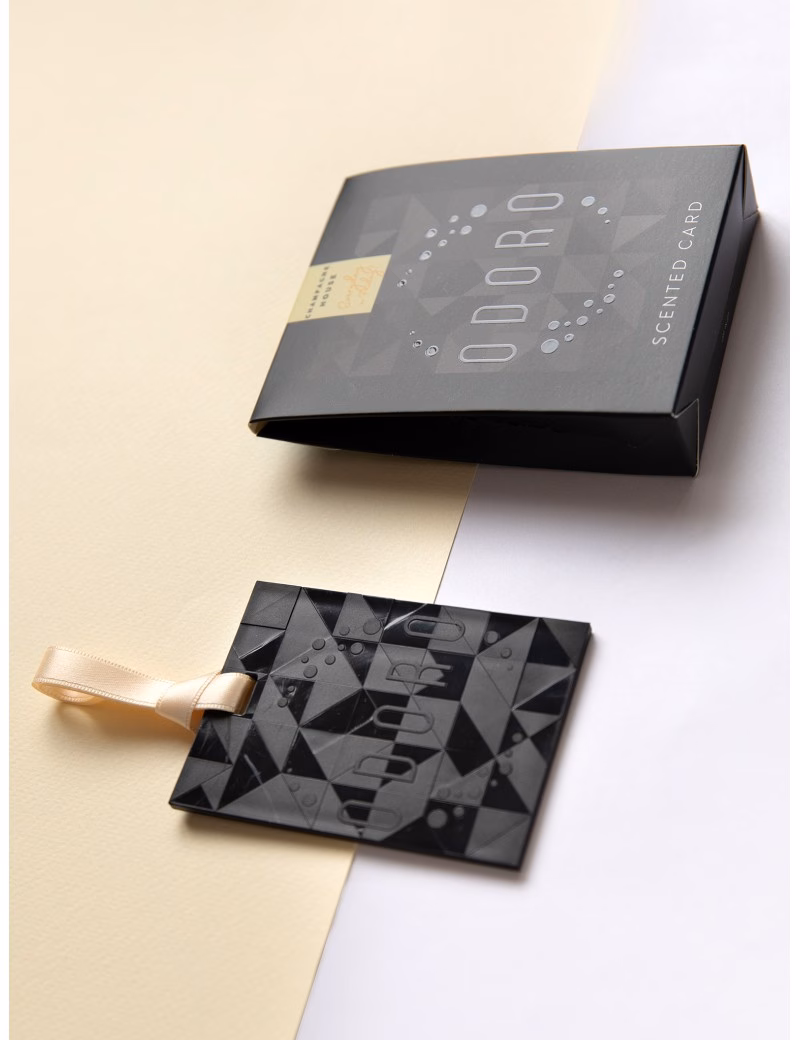 05-champagne-house-scented-card.jpg — miniatură