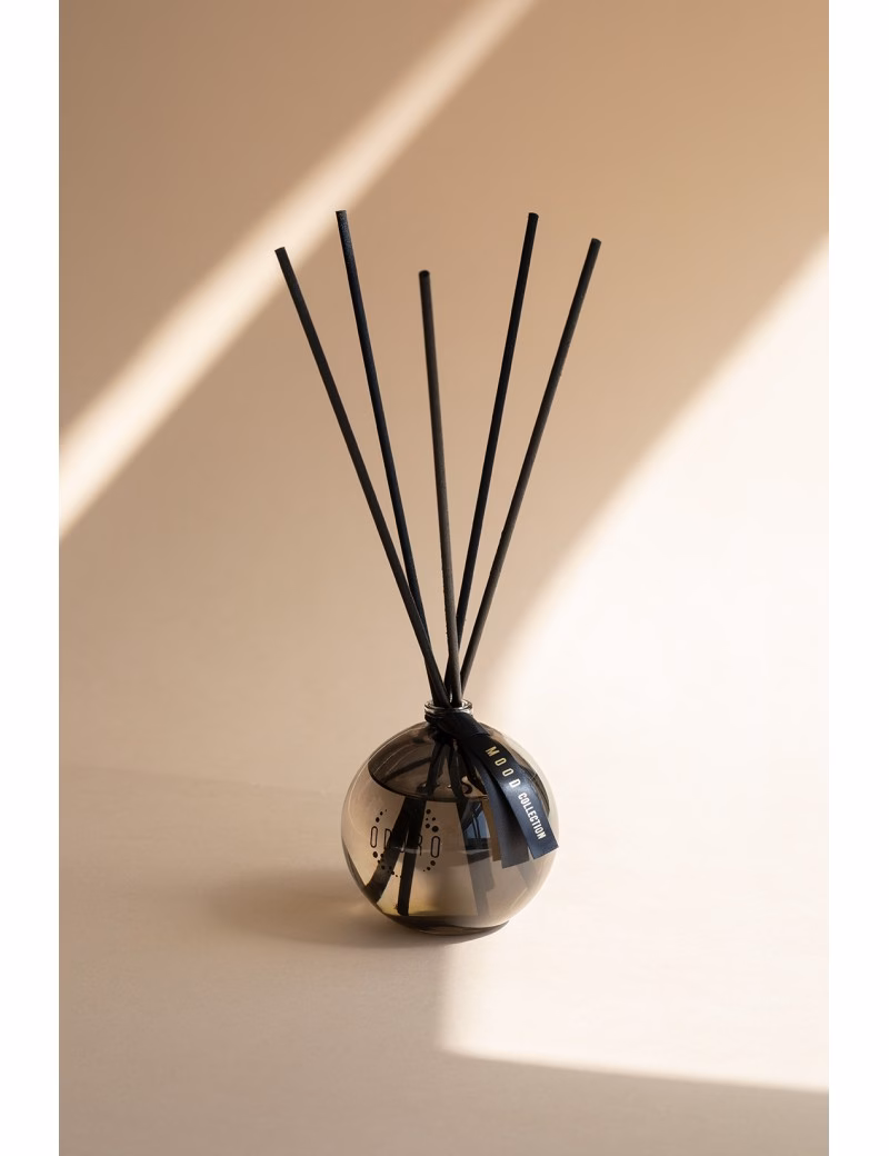 08-sandalwood-home-fragrance-90-ml-mood.jpg — miniatură